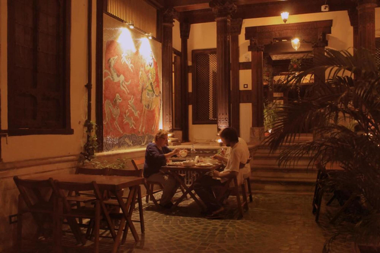 Food & Drinks 4, Deewanji Ni Haveli, Ahmadabad