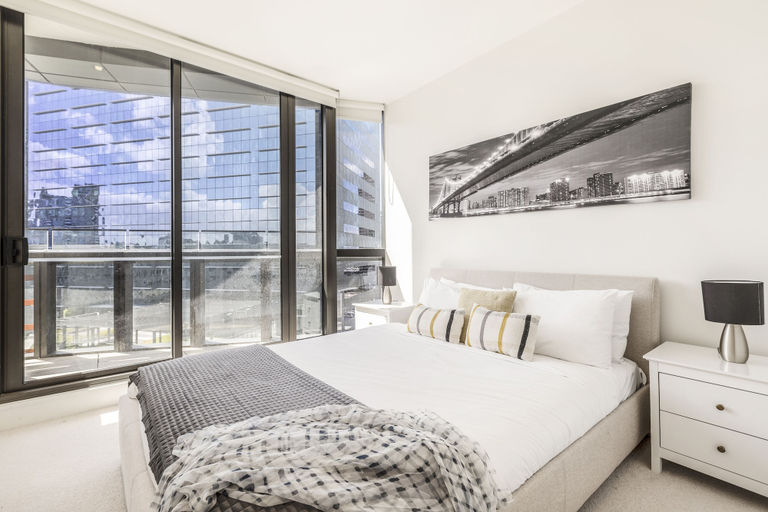 Bedroom 2, Kula Docklands, Melbourne