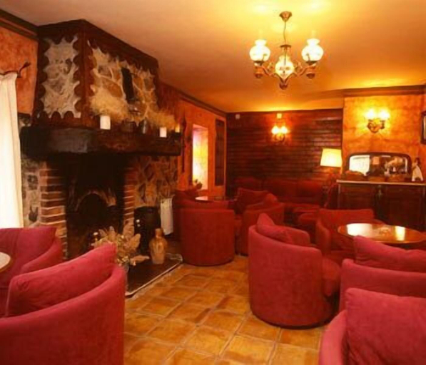 Others, Hotel La Vega, Teruel