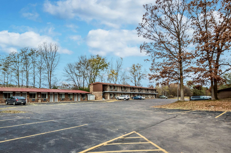 Econo Lodge, Waupaca