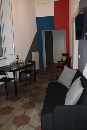 Others 5, Home2Rome - Trastevere Del Grande, Rome