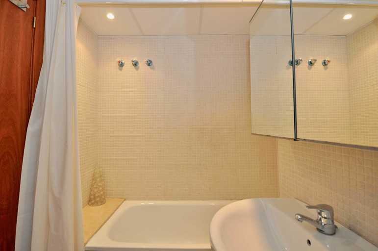 Bathroom 4, Apartment Mexica Lloretholiday, Girona