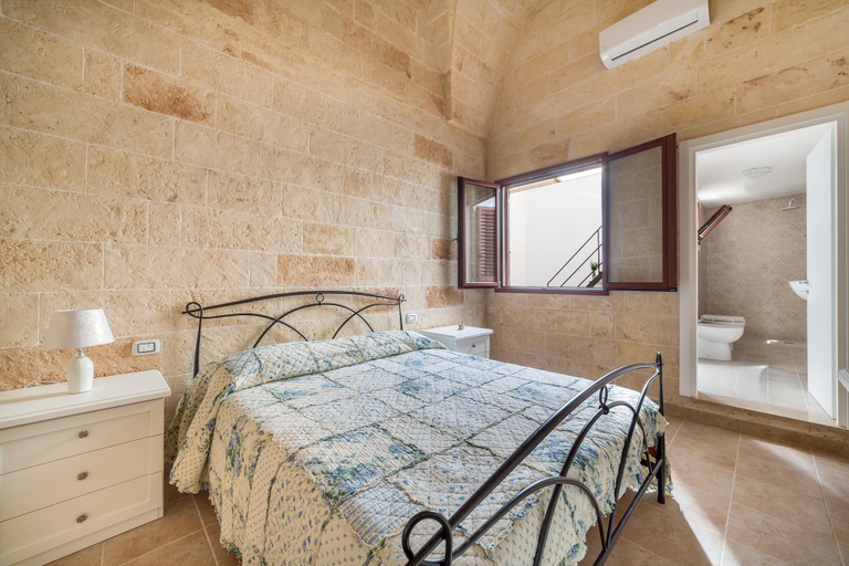 Bedroom 5, Casetta Annarosa, Brindisi