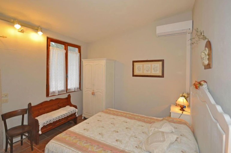 Bedroom 2, Casa Ovile, Florence