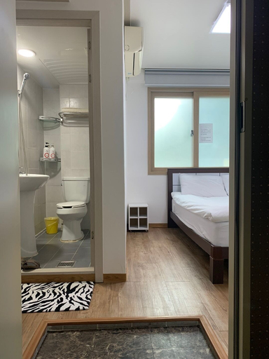 Bathroom 3, Hamory Guesthouse, Jung