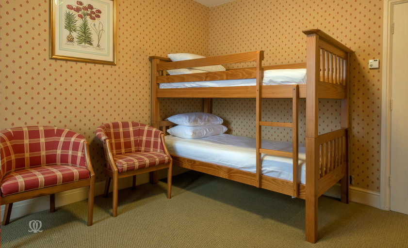Bedroom 4, Metropole Hotel and Spa, Powys