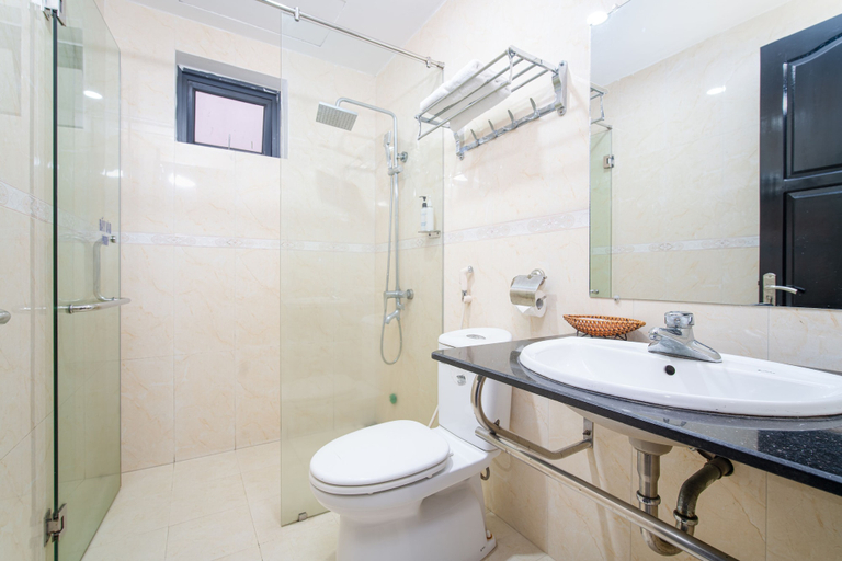 Bathroom 3, La Maison Da Nang Beach, Da Nang
