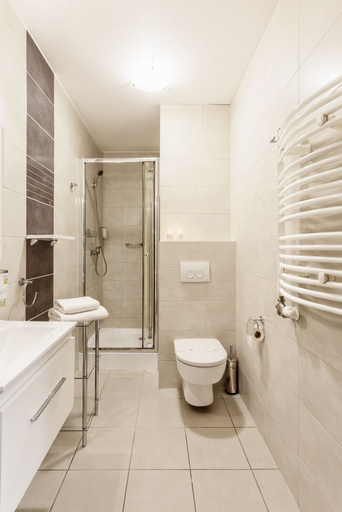 Bathroom 4, Modrzewiowy Dwor, Tarnowskie