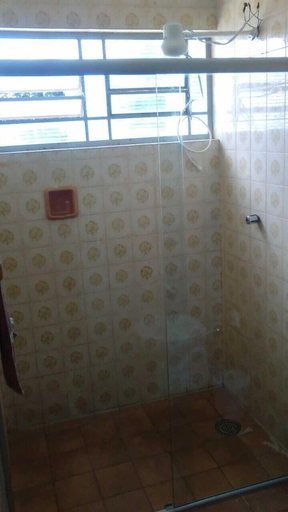 Bathroom 4, Hostel Bauru, Bauru