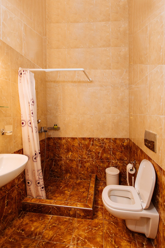 Bathroom 5, Nikos Hotel, South Aegean