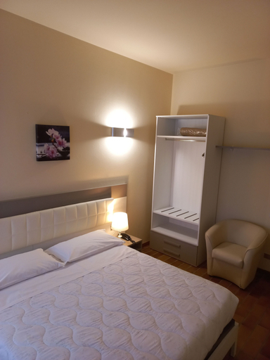 Bedroom 3, Park Hotel, Bologna