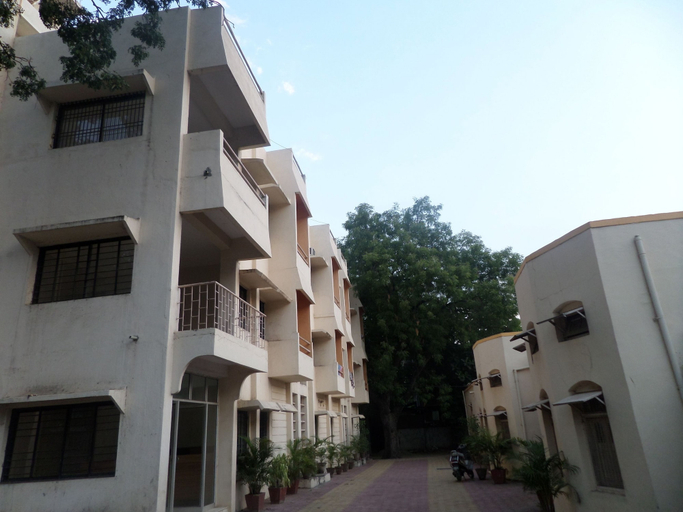 Exterior & Views 2, Tourist Home Lodging, Aurangabad