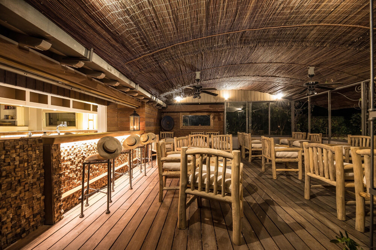 Food & Drinks 5, Le Roi Theodore, Corse-du-Sud