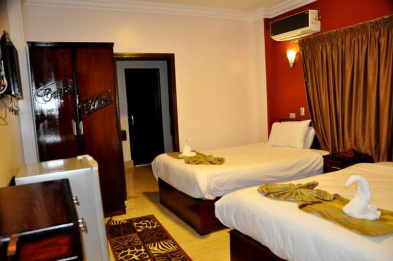 My Cairo Hotel, 'Abdin