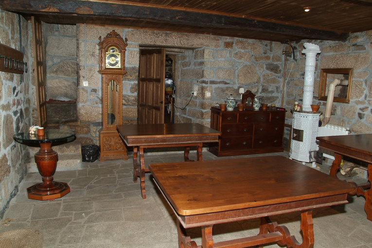 Others 5, Pazo de Turbisquedo, Ourense