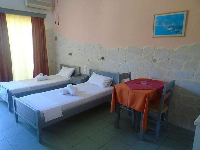 Bedroom 2, Apartment Hotel Irida, Crete