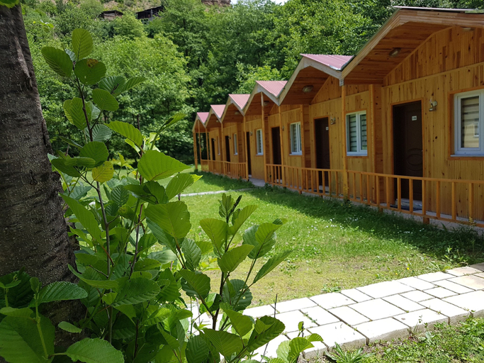 Property grounds 5, Eliya Pansiyon Restoran, Yusufeli