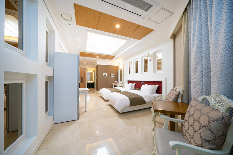 Bedroom 2, HOTEL CORE, Naju