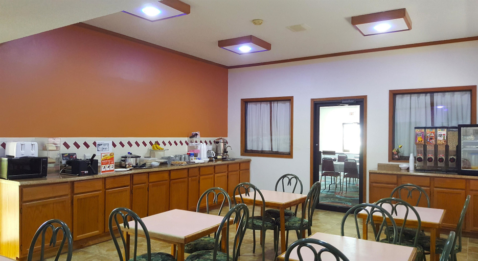 Food & Drinks 5, Americas Best Value Inn & Suites Nevada, Vernon