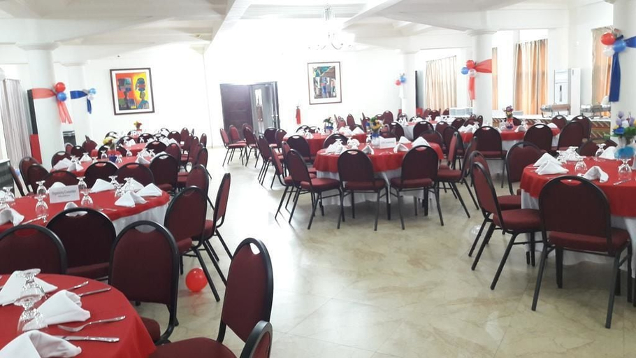 Food & Drinks 3, Millennium Guest House & Suites, Greater Monrovia