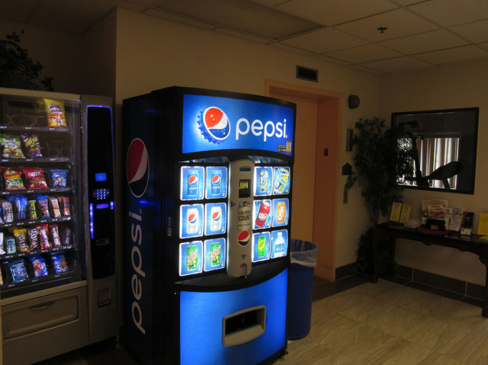Food & Drinks 5, Econo Lodge Carlisle Central, Cumberland