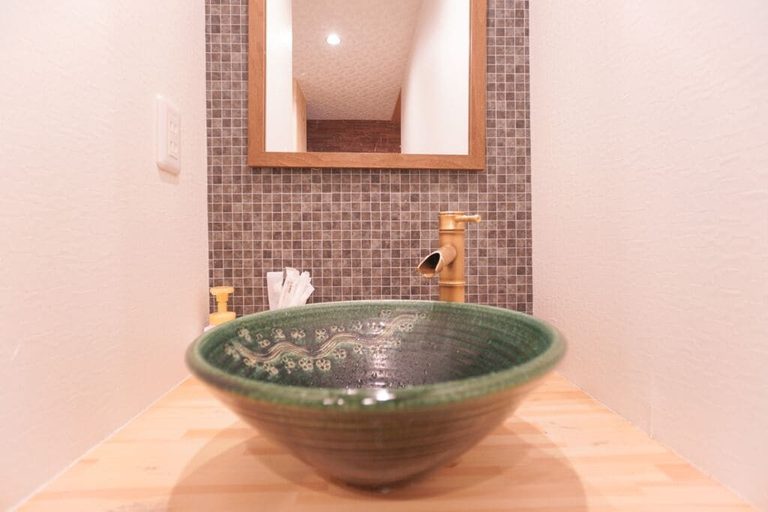 Bathroom 3, Tsurumibashi House, Osaka