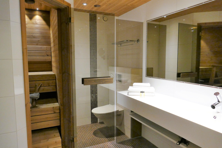 Bathroom 4, Hotel Kalliohovi, Satakunta