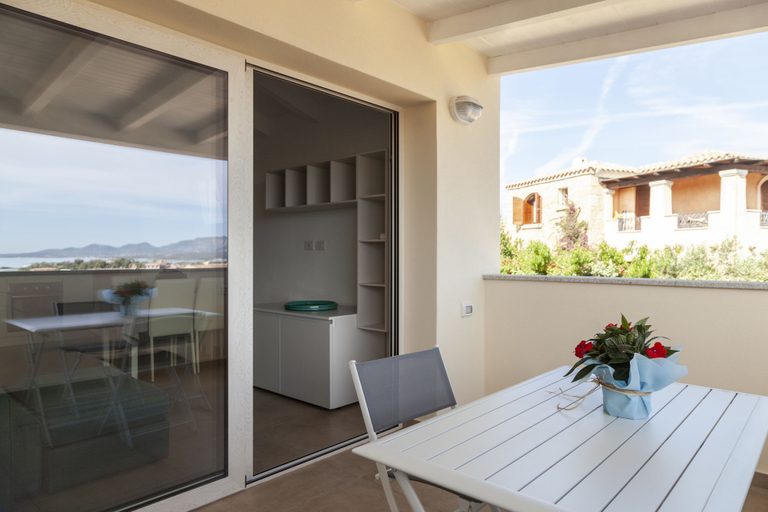 Balcony 5, Aria di Vacanza - Azalee, Olbia-Tempio