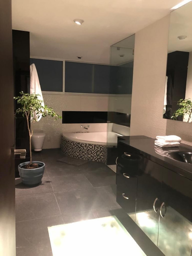Bathroom 2, Masaryk Spacious & Modern apt w-Terrace, Mexico City