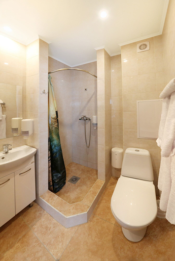 Bathroom 4, VO Hotel, South-Western