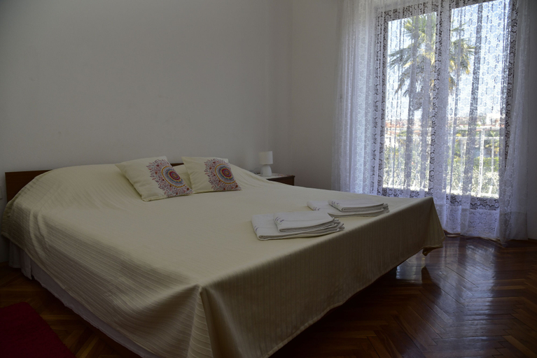 Bedroom 3, Apartments Maestral, Malinska-Dubašnica