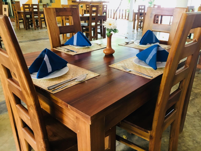 Food & Drinks 4, Alikele Hotel Sigiriya, Dambulla