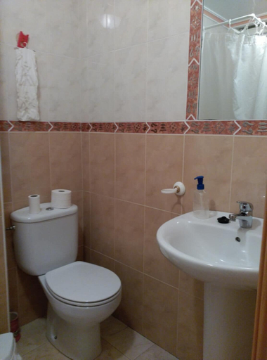 Bathroom, Pension Ruda, Córdoba