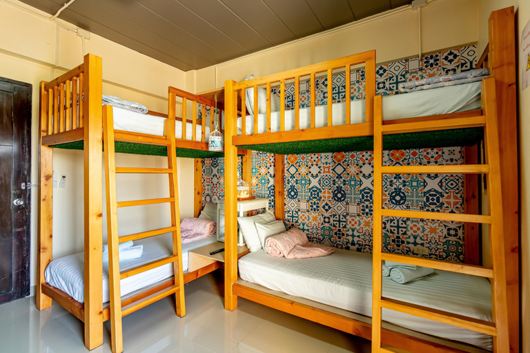 Bedroom 3, AA Resort Hotel, Pak Kret