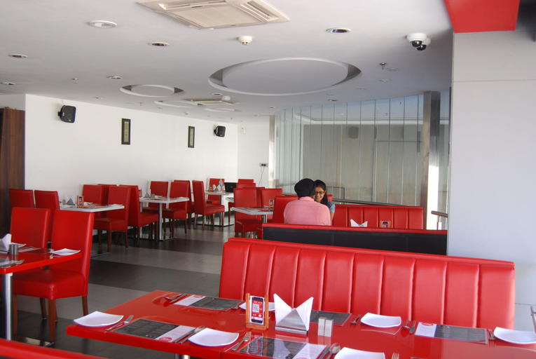 Food & Drinks 5, Mango Hotels Tune, Ahmedabad, Gandhinagar