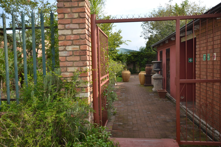 Exterior & Views 2, Guesthouse 4U, Nkangala