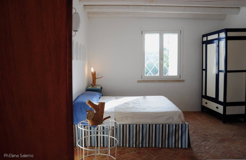 Bedroom 3, I Trulli Sul Mare, Barletta-Andria-Trani