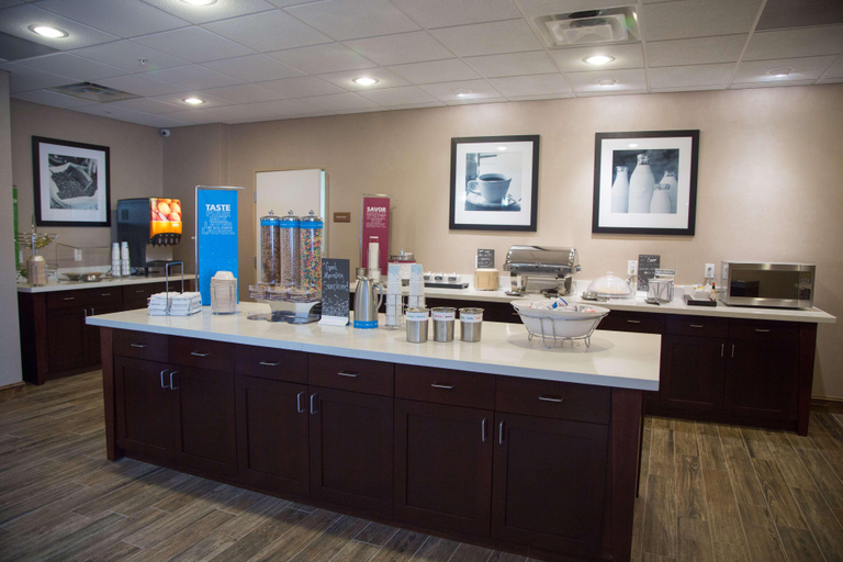 Food & Drinks 5, Hampton Inn & Suites McKinney, Collin