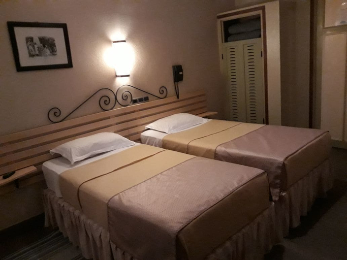 Bedroom 2, Hotel Royal, Oujda Angad