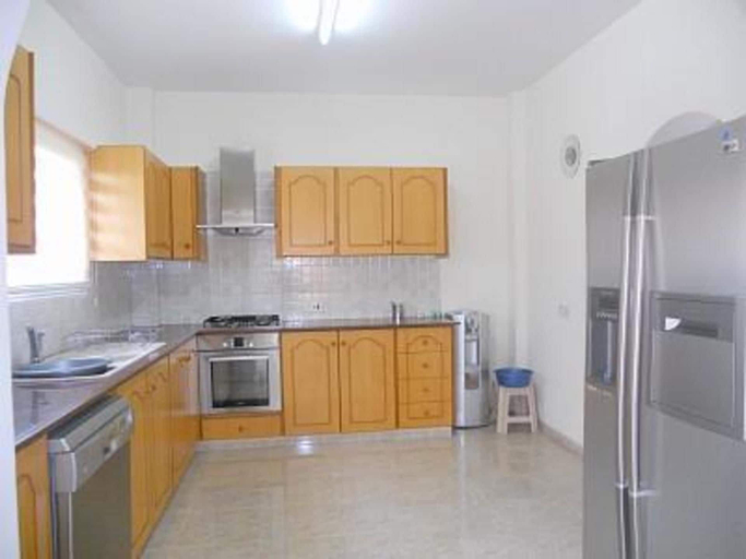 Others 4, 3 Bed Villa 10 Minutes Drive From Beautiful Beach