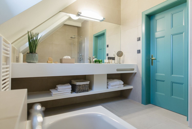 Bathroom 3, Jaglhof, Leibnitz