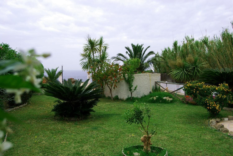 Others 5, Albergo Belvedere, Latina