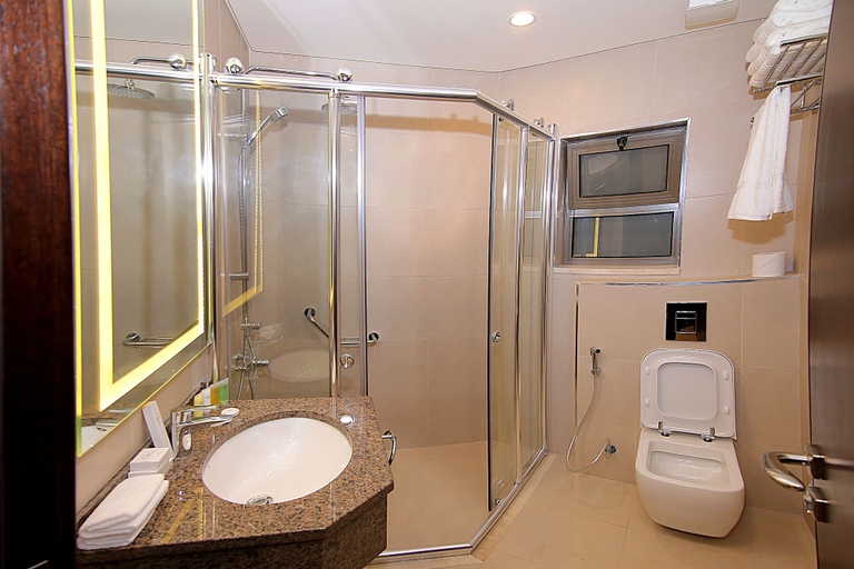 Bathroom 4, Viola Hotel Suites, Wadi Essier