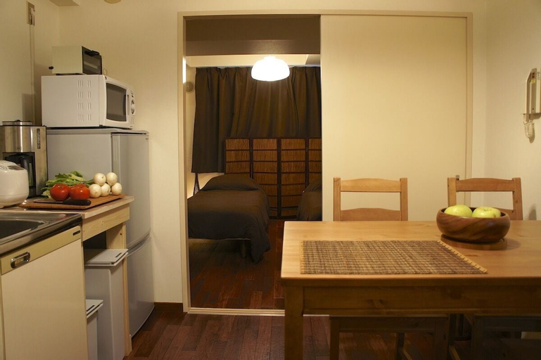 Others 2, Hotel New Star Ikebukuro, Toshima