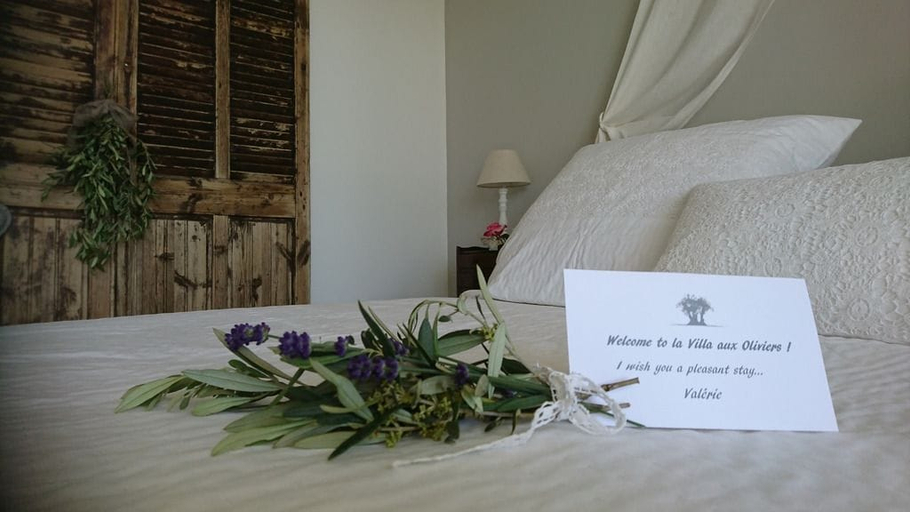 Bedroom 5, La Villa aux Oliviers, Var
