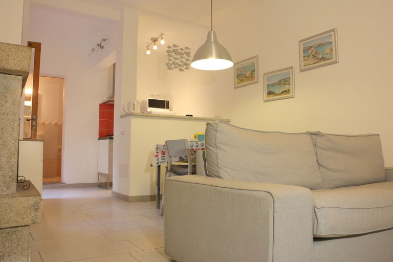 Others 1, Garden House, Olbia-Tempio