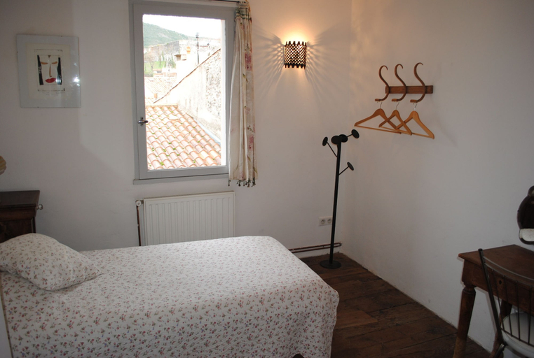 Bedroom 3, Nidelice, Aude