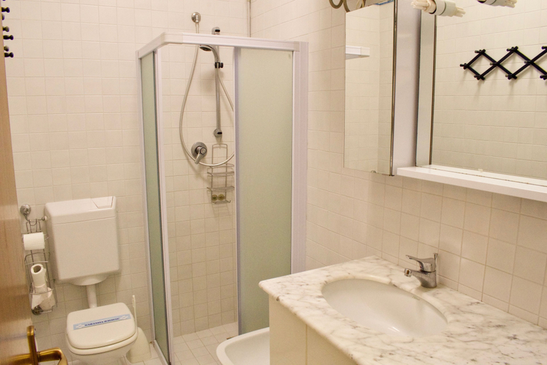 Bathroom 3, App'artamento Soyus n.10, Venezia