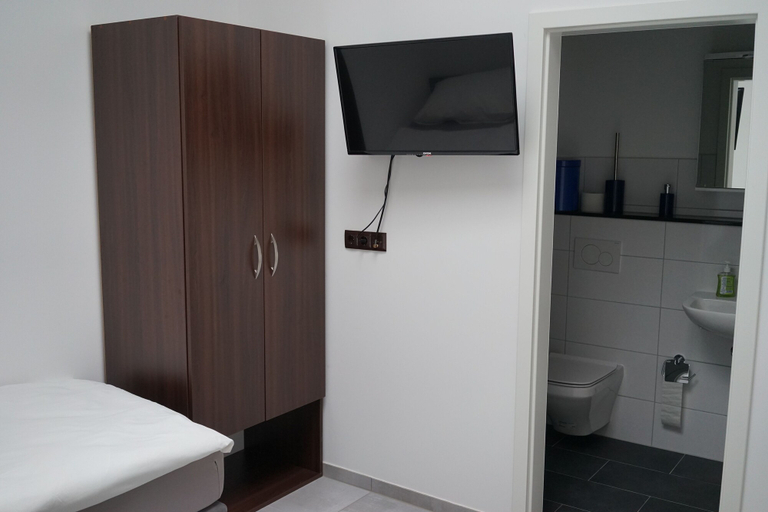 Bedroom 3, Stadtpension Heilbronn, Heilbronn