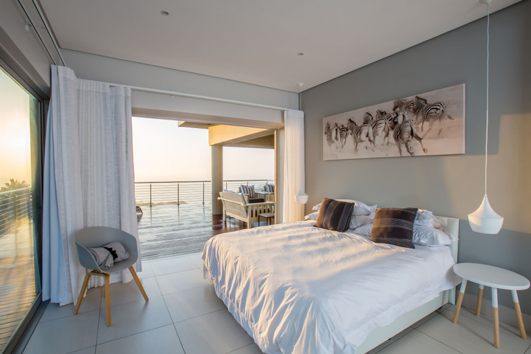Bedroom 4, Evolved Luxury Accommodation, iLembe